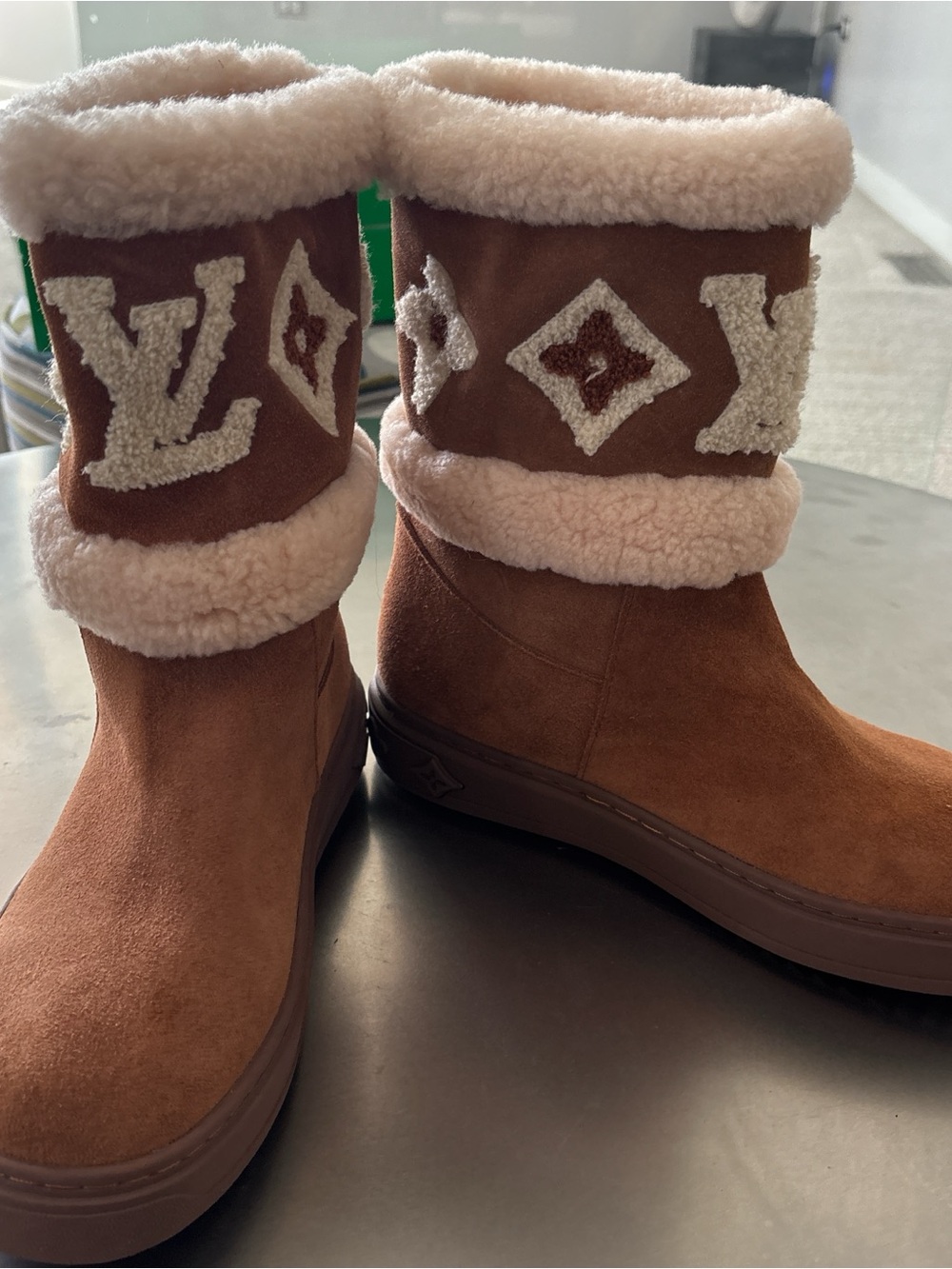 Louis Vuitton Brown Shearling-Trim Winter Boots - Picture 8 of 8